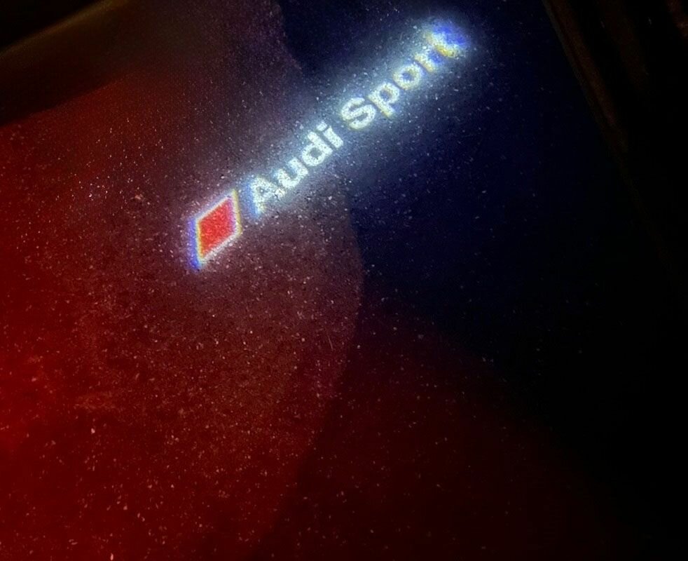 OEM Штатная Лазерная проекция дверей Audi приветственный фонарь (2шт)