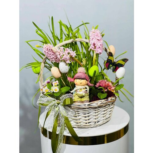 Весенние первоцветы / Пасхальная композиция на стол