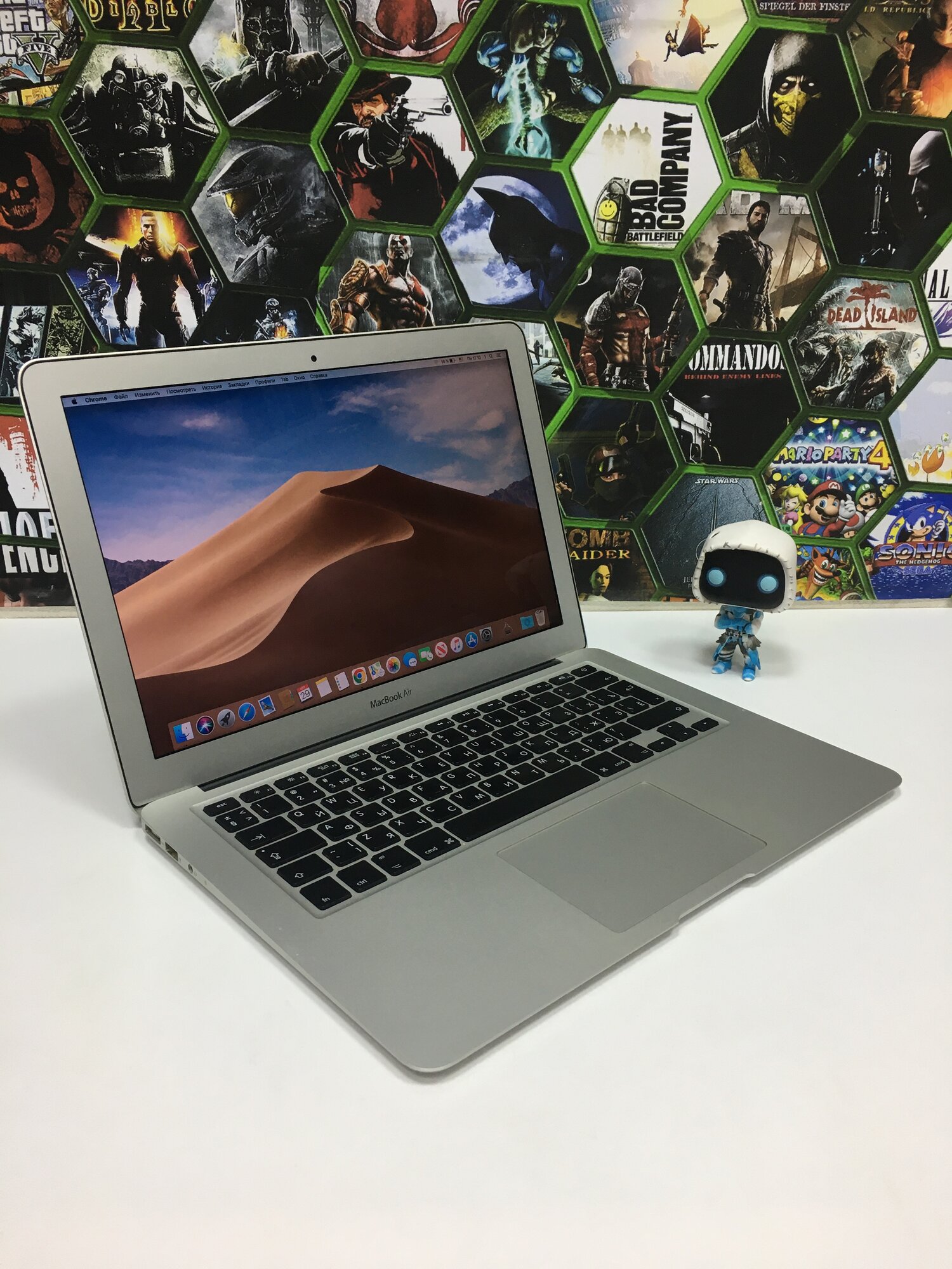 Ноутбук Apple MacBook Air 13 1440x900, Intel Core i5 2x1800Mhz, 4Gb, Intel HD Graphics 4000, SSD 128Gb, mid 2012, OS Mojave.