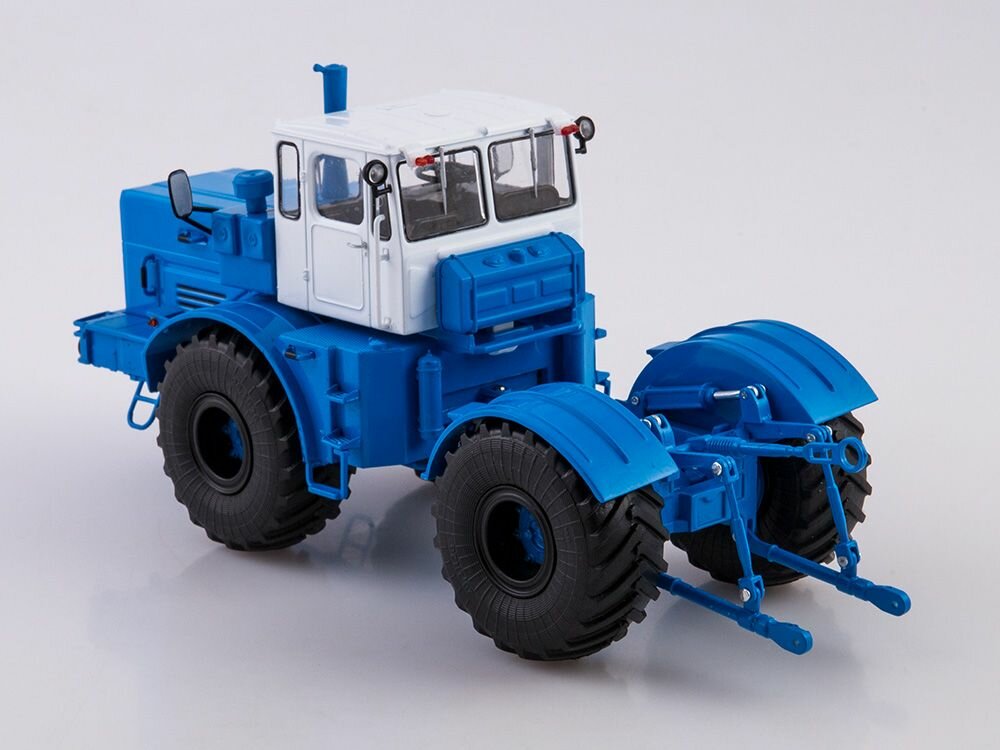 Трактор К-701, масштабная модель коллекционная — фото 1