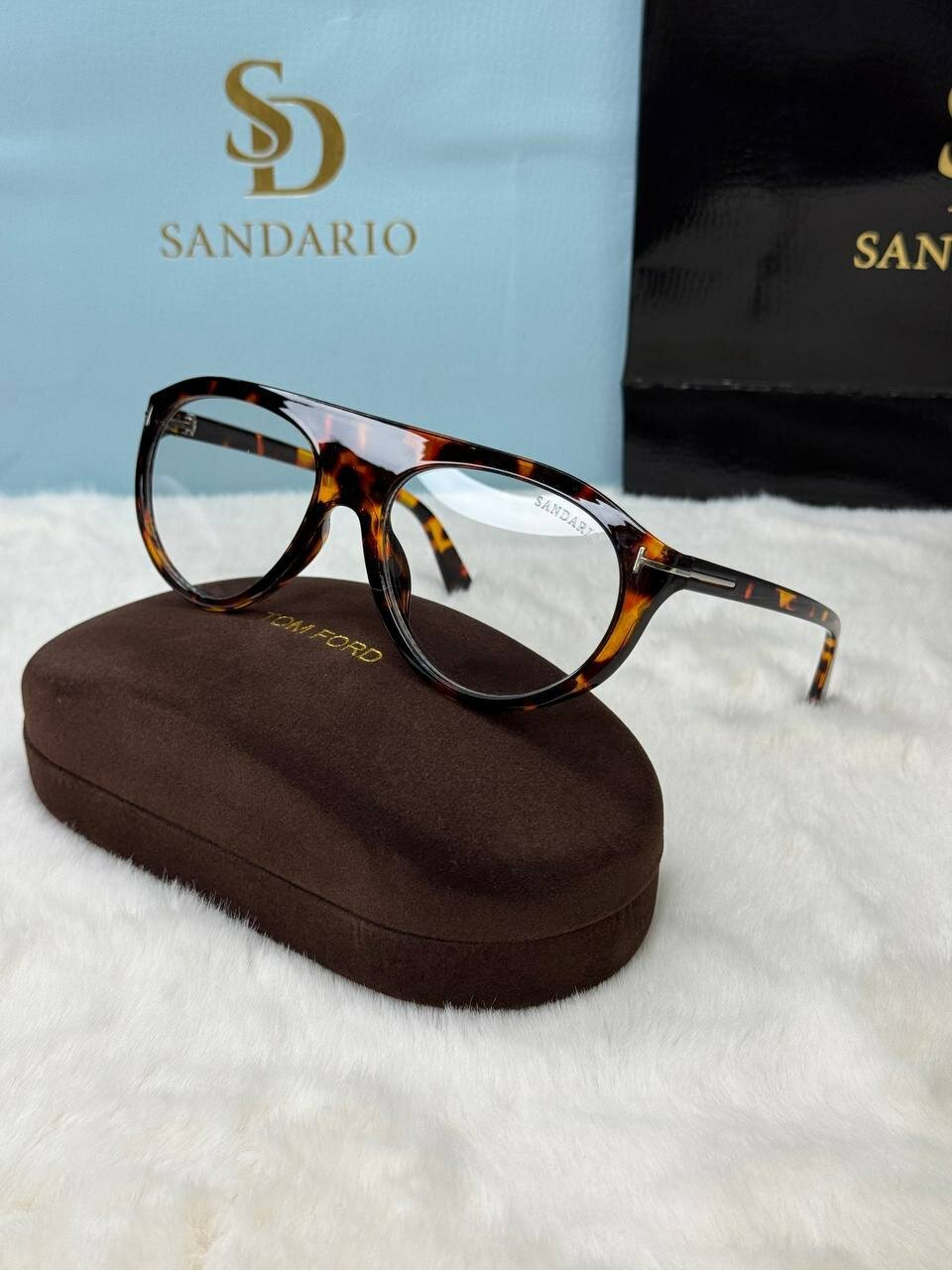 Солнцезащитные очки