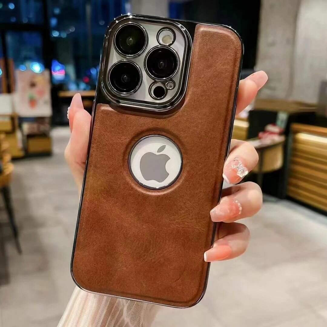 фото Кожаный противоударный чехол на Apple iPhone 14 Pro