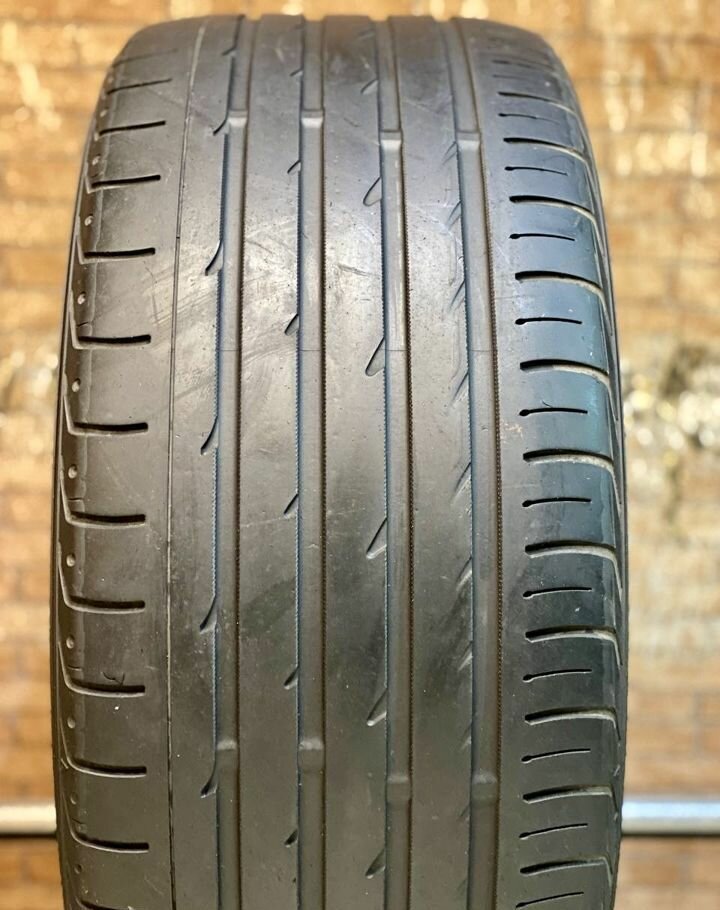 Yokohama Advan Sport V103 255/40 R19