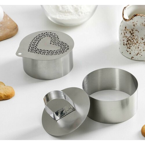 Форма для выкладки с прессом и трафаретом Любовь 8x4 см 668₽