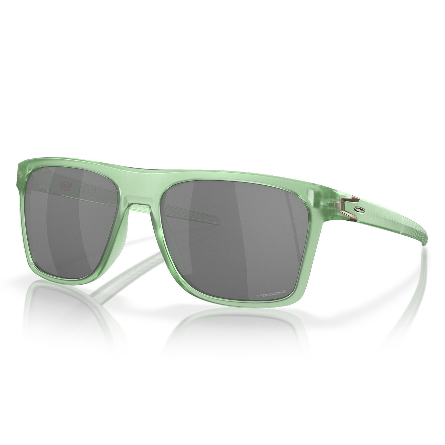 Солнцезащитные очки Oakley 