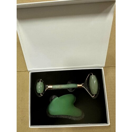 Набор роликовый массажер для лица скребок гуаша из натурального изумрудного нефрита подарочная упаковка Тайвань 499₽