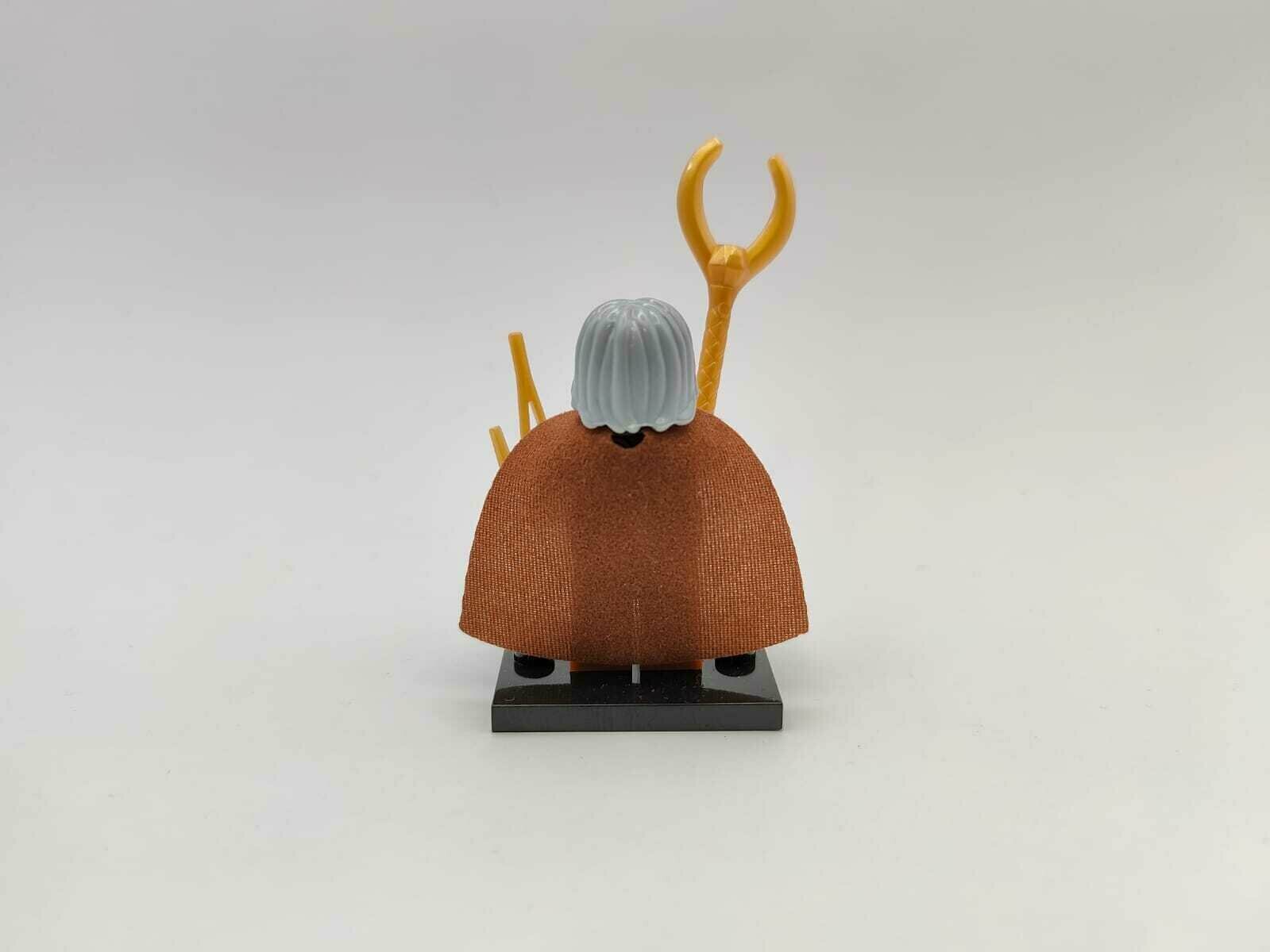 Минифигурка "Один", фигурка царя Асгарда из вселенной Marvel — фото 1