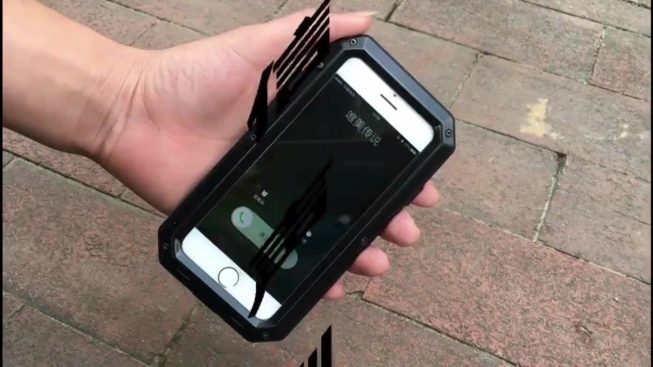 Бронированный противоударный чехол Taktik Extreme для iPhone 13 / Тактик на Айфон 13, серебристый — фото 1