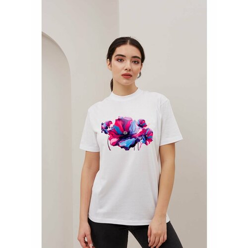 Футболка размер L, зеленый, синий, красный