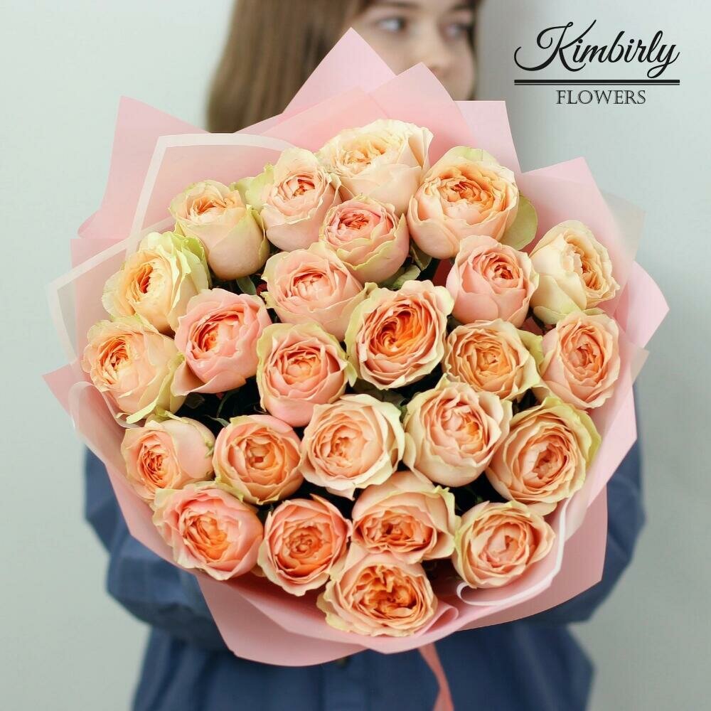 11 пионовидных роз Гравити с эвкалиптом. Букет 207 Kimbirly Flowers