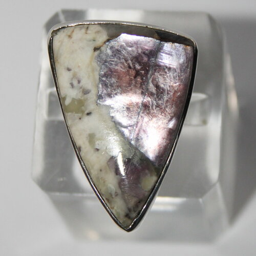 Кольцо True Stones, лепидолит, размер 17, фиолетовый, бежевый кольцо с камнем лепидолит true stones