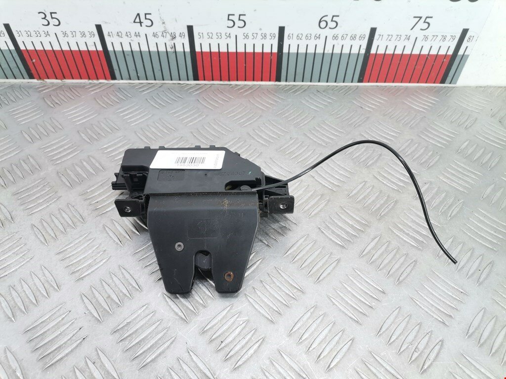 Замок крышки багажника BMW 1-Series (E81/E82/E87/E88) 51248196401 арт. 1953030