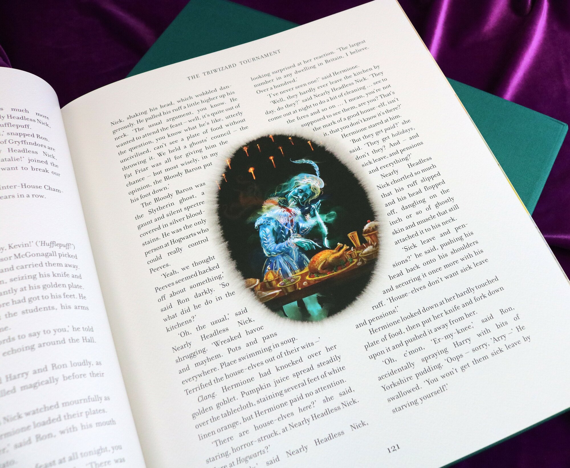 Гарри Поттер и Кубок Огня: Делюкс иллюстрированное издание, Harry Potter and the Goblet of Fire: Deluxe Illustrated Slipcase Edition - фото №3