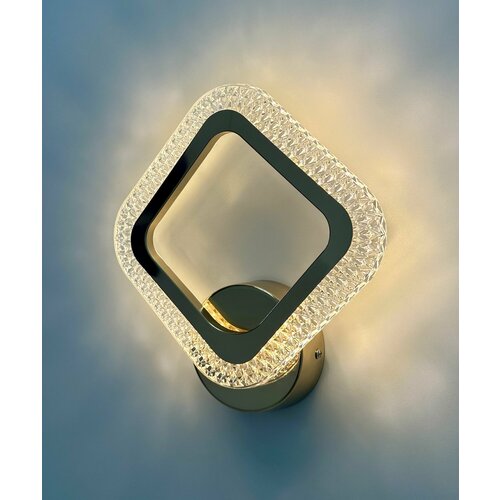 Бра, настенный светодиодный светильник золотого цвета Свет Столицы, LED, 16W, до 3 кв. м.