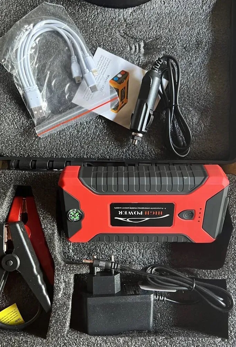 Пусковое зарядное устройство бустер High Power 39800 мА/ч пускач Jump starter / Повербанк /Powerbank. Buster. — фото 1