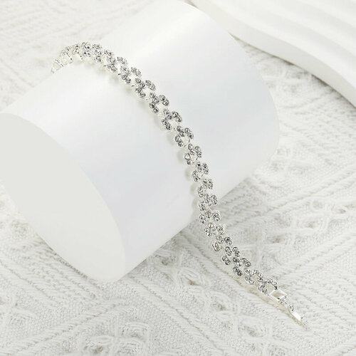 фото Браслет-цепочка, стекло, искусственный камень, 20 шт., размер 18 см, диаметр 7 см, серебряный дамские штучки