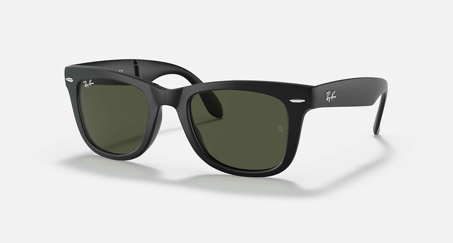 Солнцезащитные очки Ray-Ban