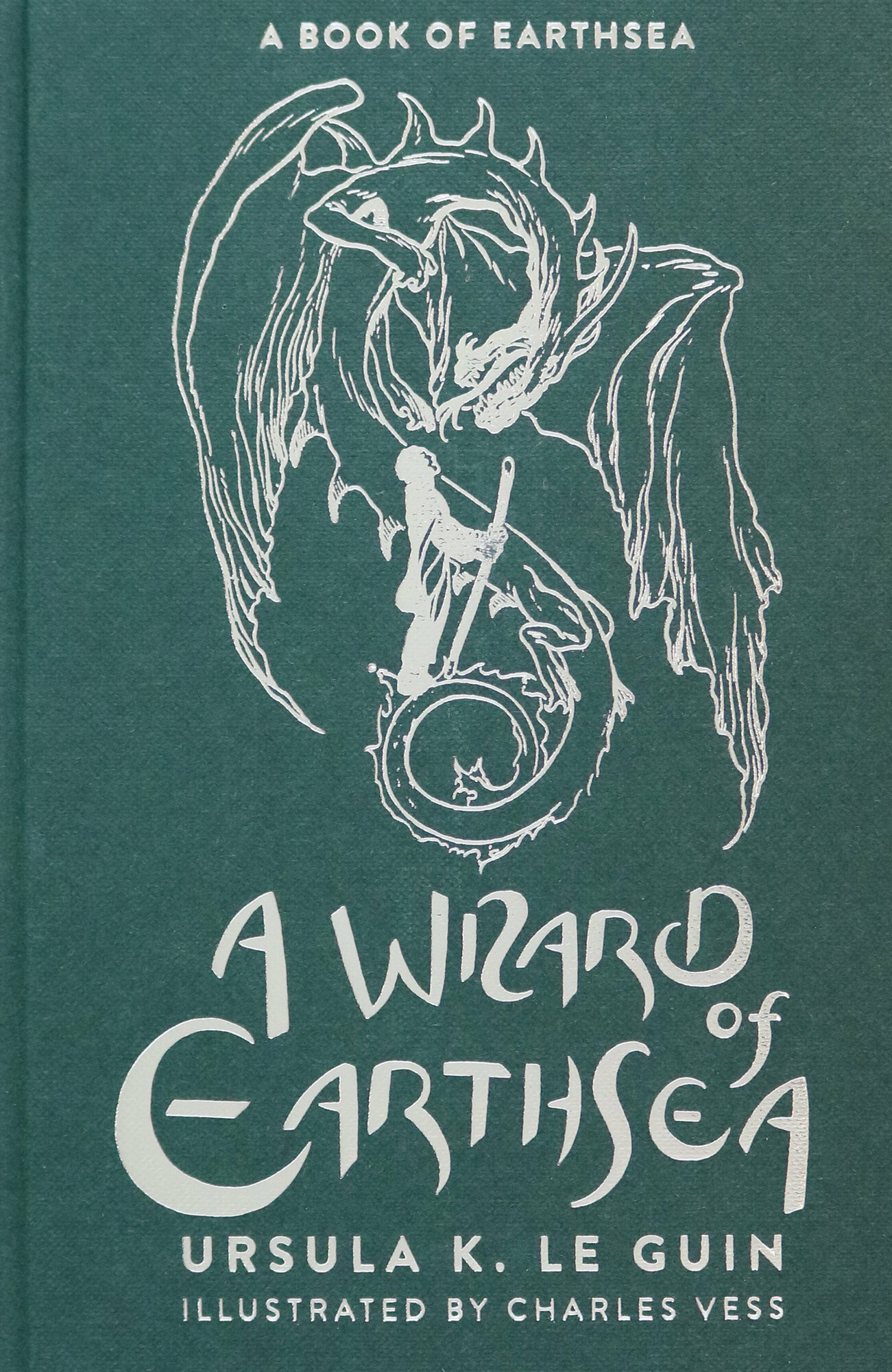 A Wizard of Earthsea / Le Guin Ursula K. / Книга на Английском / Ле Гуин Урсула - фото №1