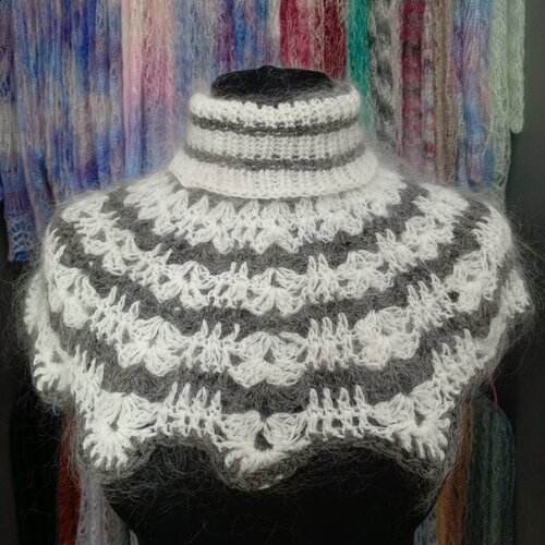 фото Манишка орчанка,35, белый