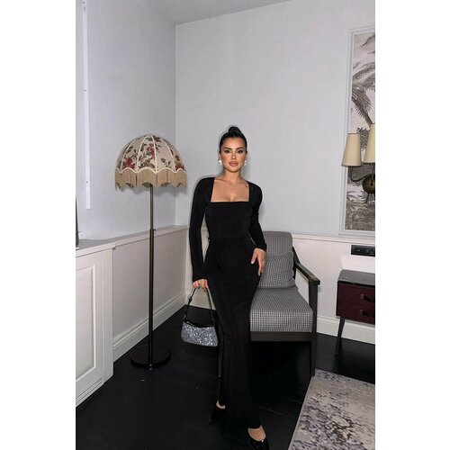 Платье размер S, черный