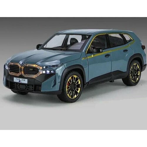 Машинка металлическая БМВ XM голубая свет, звук, дым 1/24