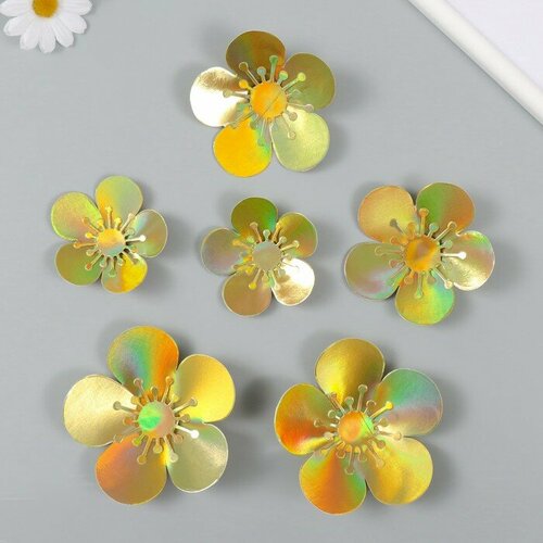 Наклейка бумага Цветок Золотая голография набор 6 шт 13х123х06 см 290₽