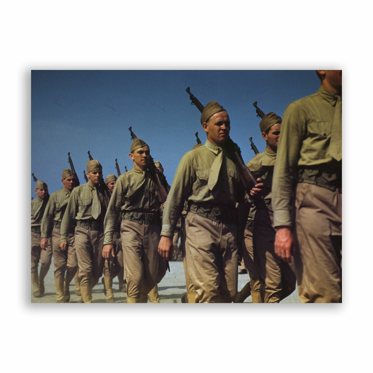 Постер плакат на бумаге / Американские военные 40-х годов / Размер 60 x 80 см