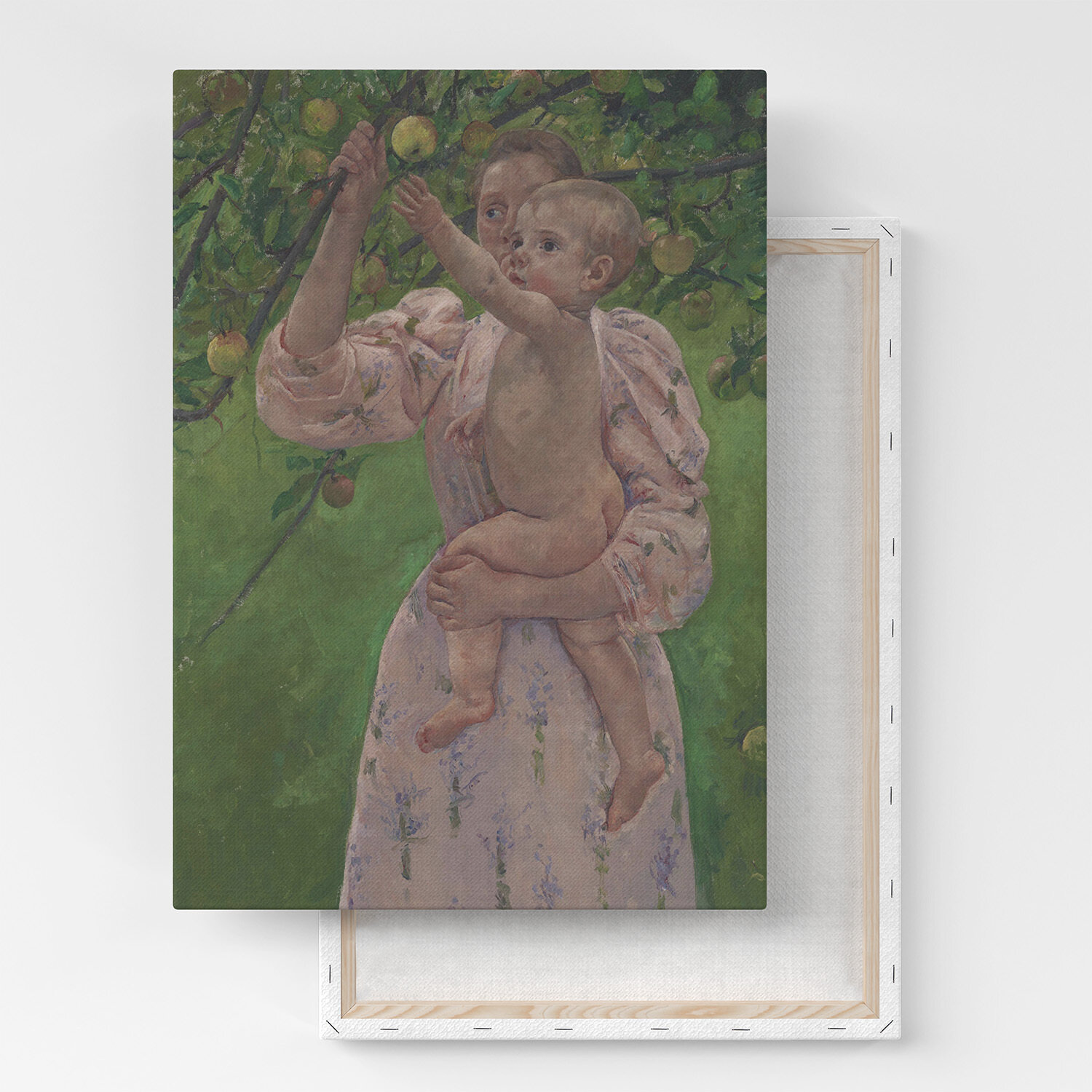 Картина на холсте, репродукция / Мэри Стивенсон Кэссетт - Child Picking a Fruit / Размер 80 x 106 см