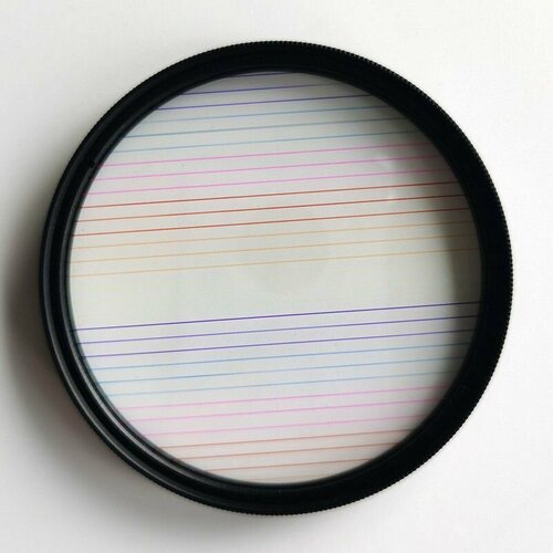Художественный фильтр для объектива 77 мм (цветные линии)