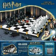 Конструктор Magic Castle серия Гарри Поттер Хогвартс: Волшебные шахматы, 876 деталей / Хогвартс шахматы 876 дет / 1028