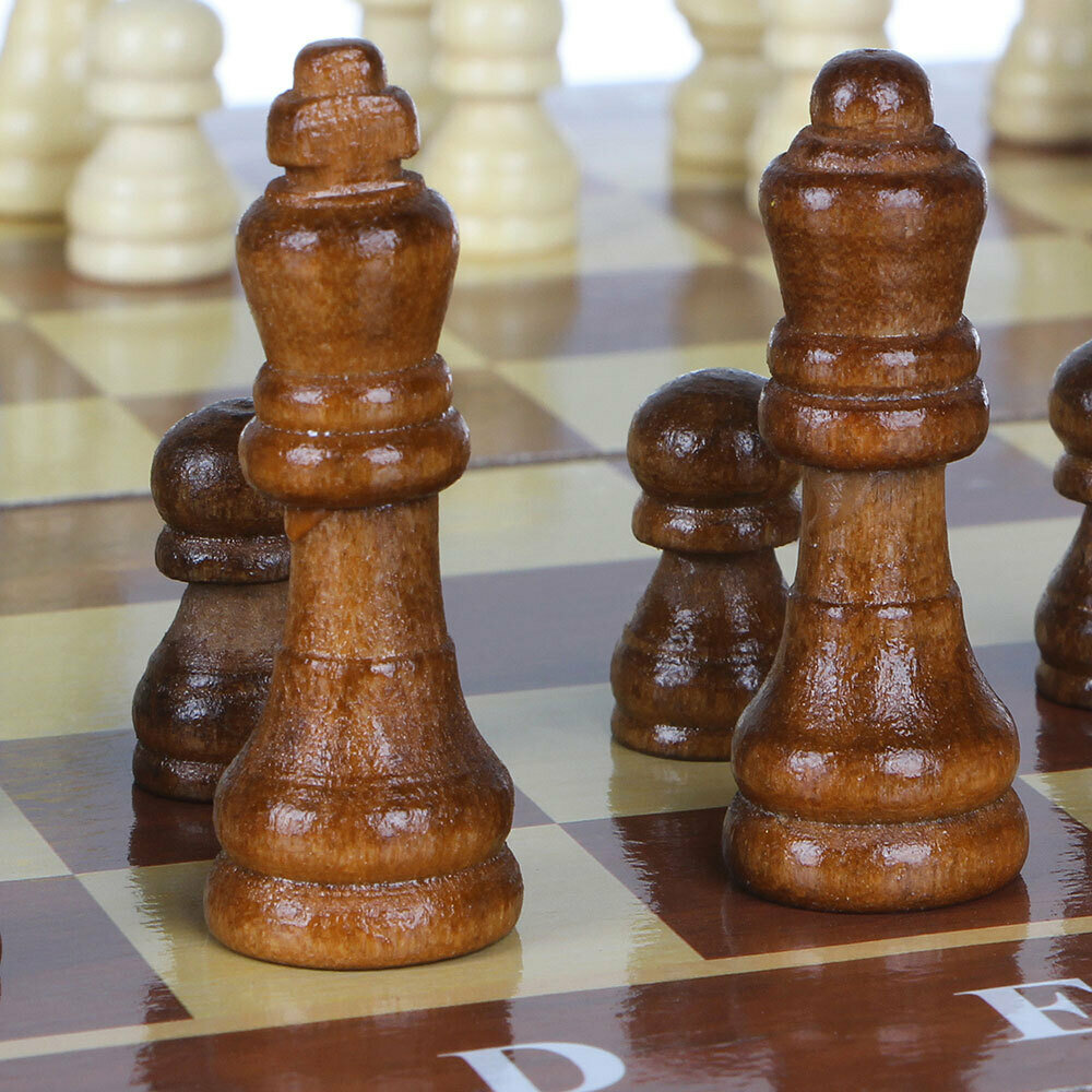Набор игр 3 в 1 (шашки, шахматы, нарды)
