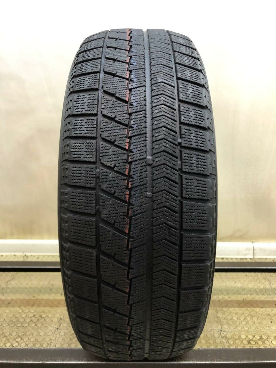 Bridgestone Blizzak VRX 225/60 R17 БУ Шины Зимние