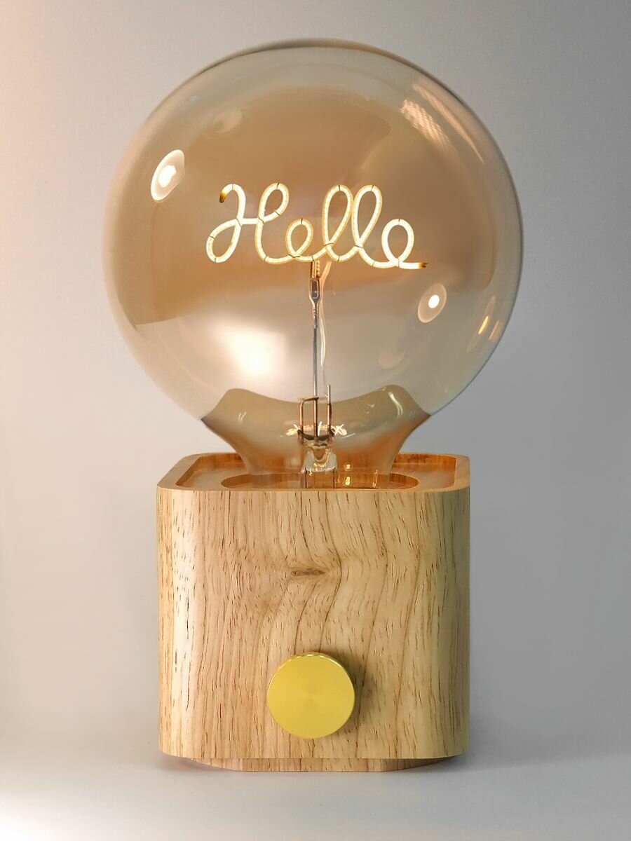 фото Светильник настольный на батарейках декоративный ночник LOVE