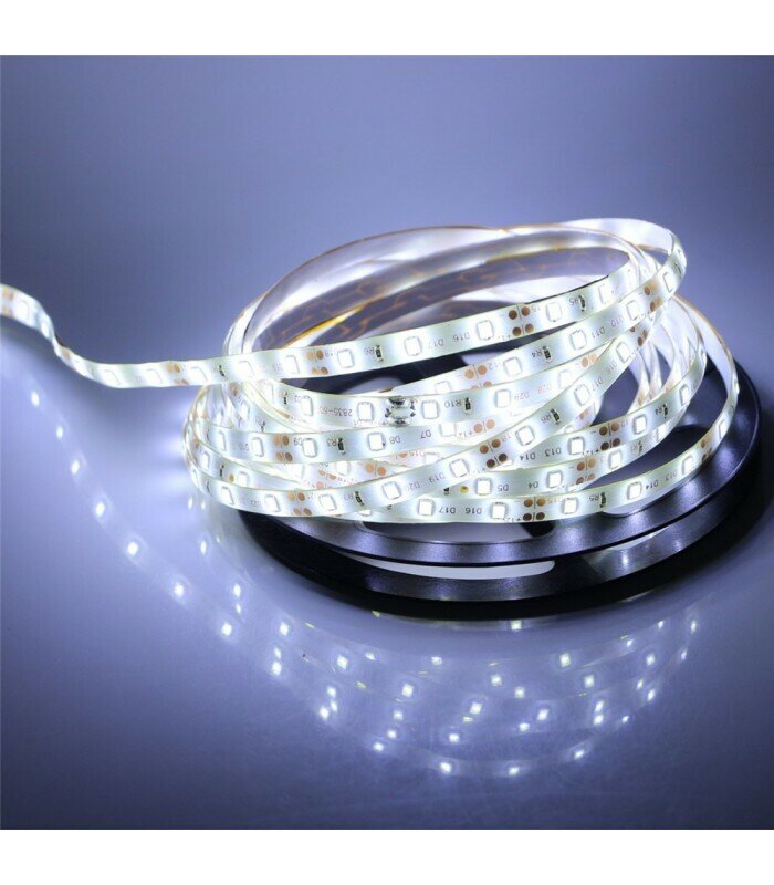 Светодиодная лента 2835-60LED-IP65 12 вольт. Катушка 5 метров. Цвет свечения: Холодный белый