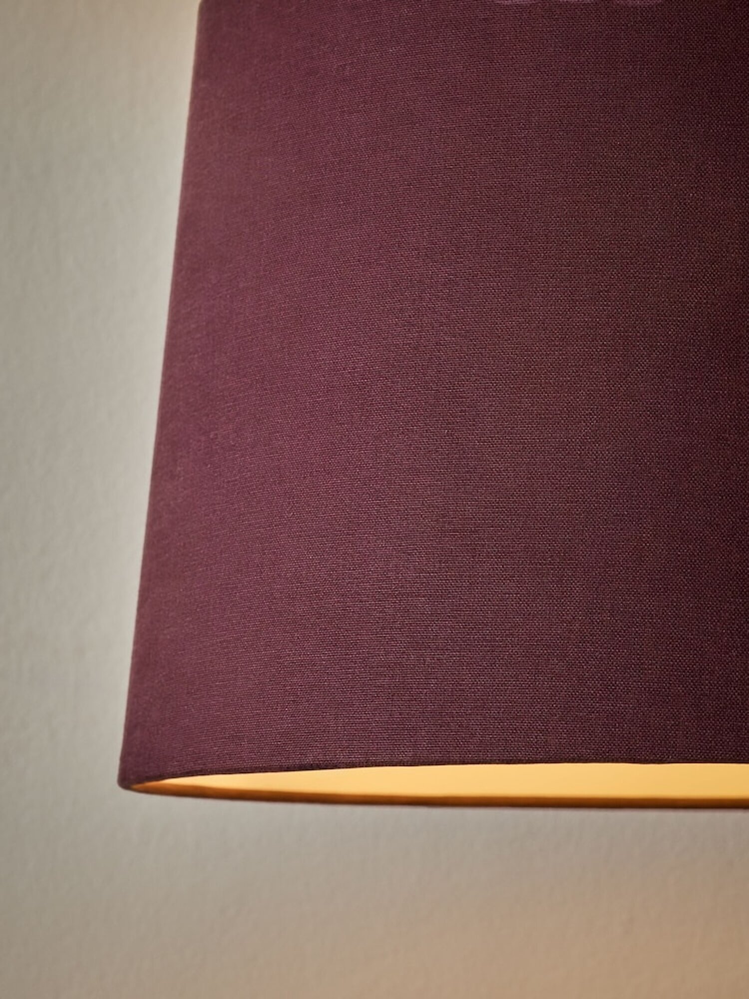 Абажур NEXT размер 185x265 см цвет фиолетово-сливовый трапеция