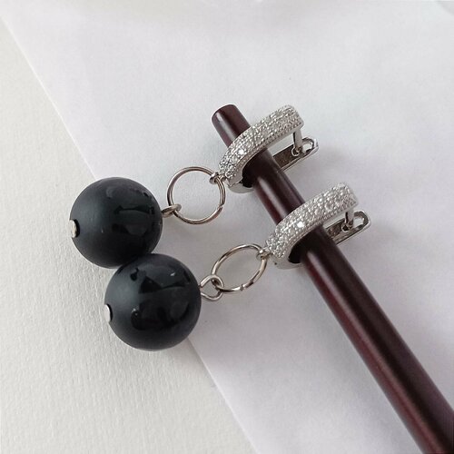 Серьги MS.MIRA, агат, размер 12 мм, черный