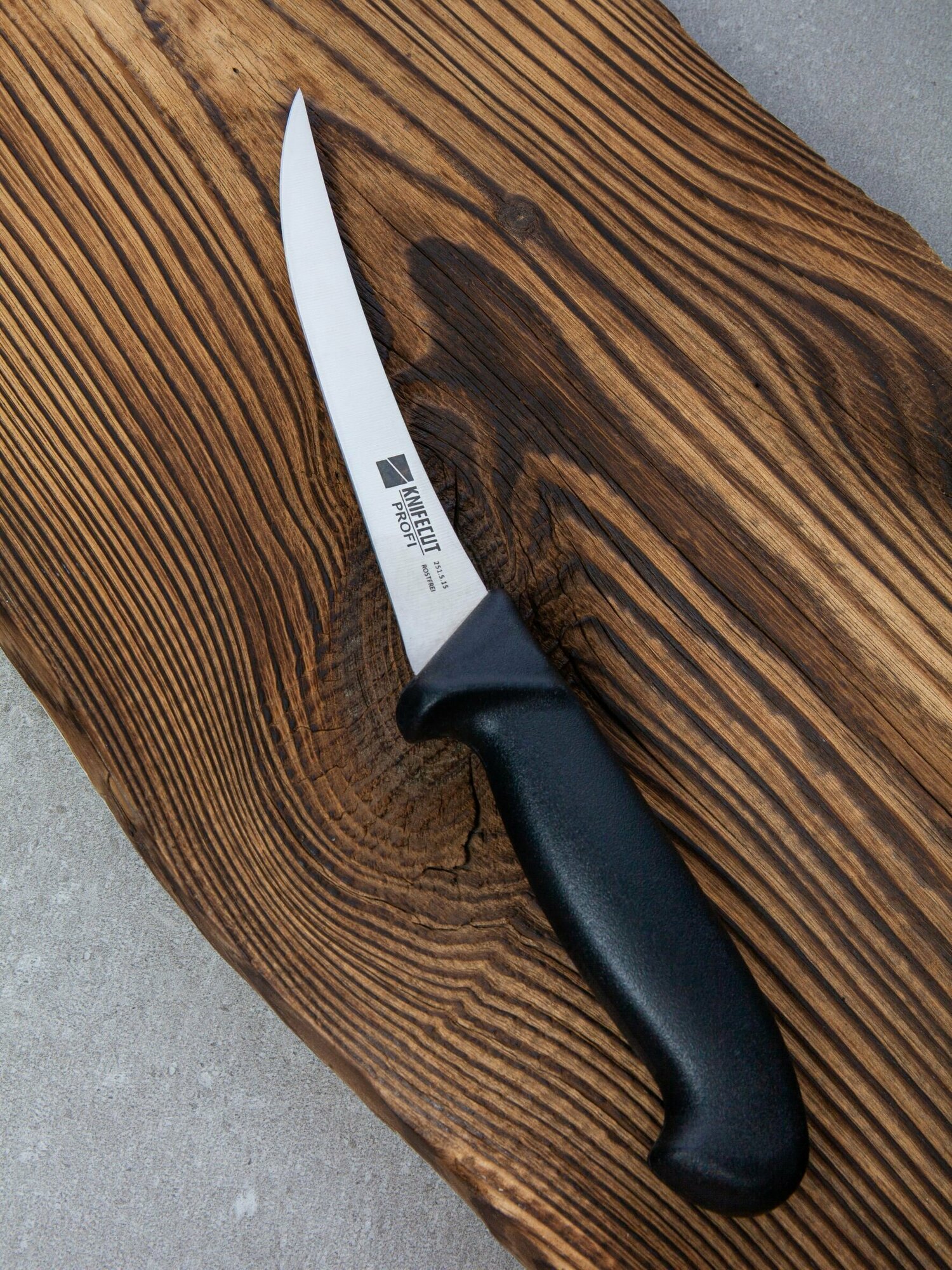 Нож обвалочный KNIFECUT, длина лезвия 15 см