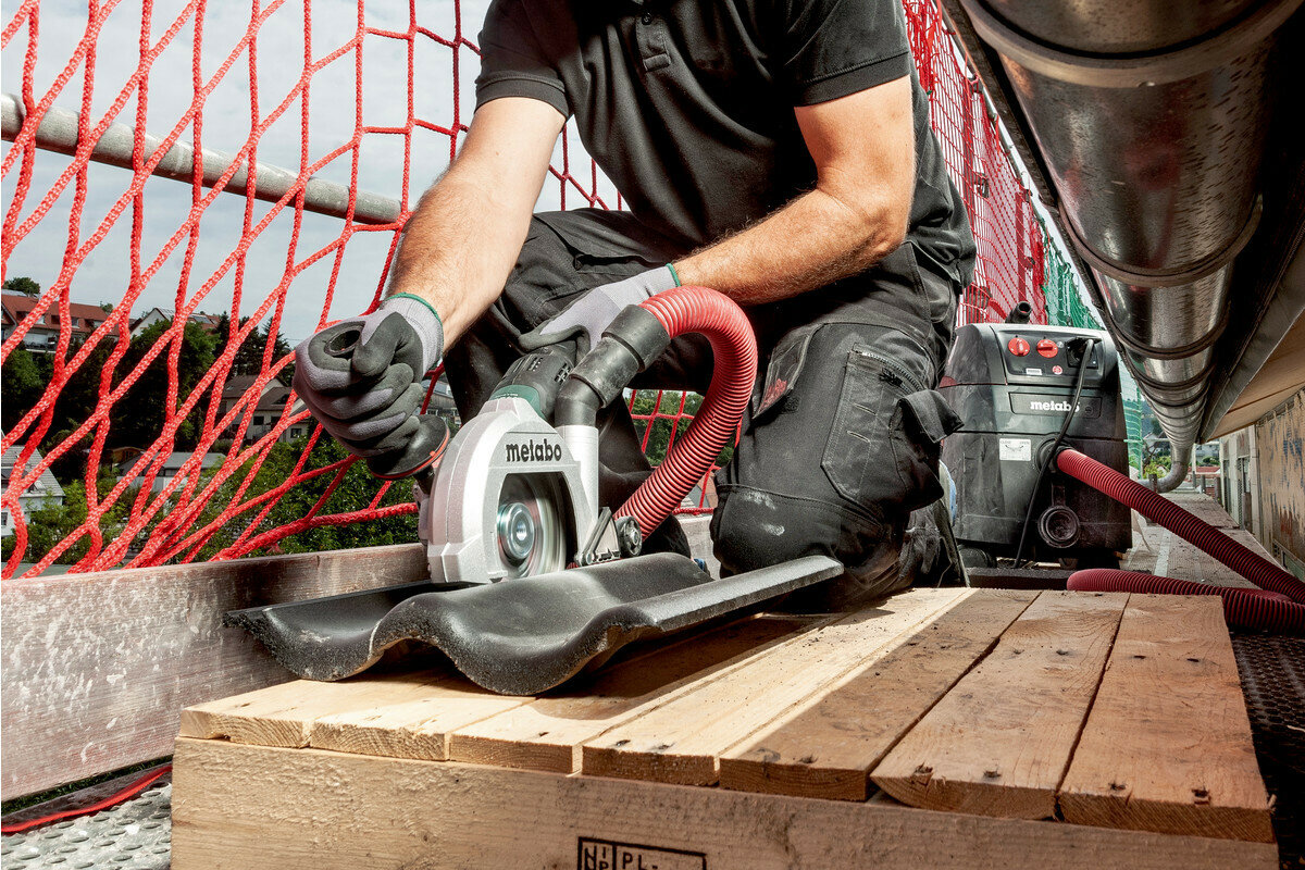 Изображение Отрезная машина Metabo TEPB 19-180 RT CED (600433500)