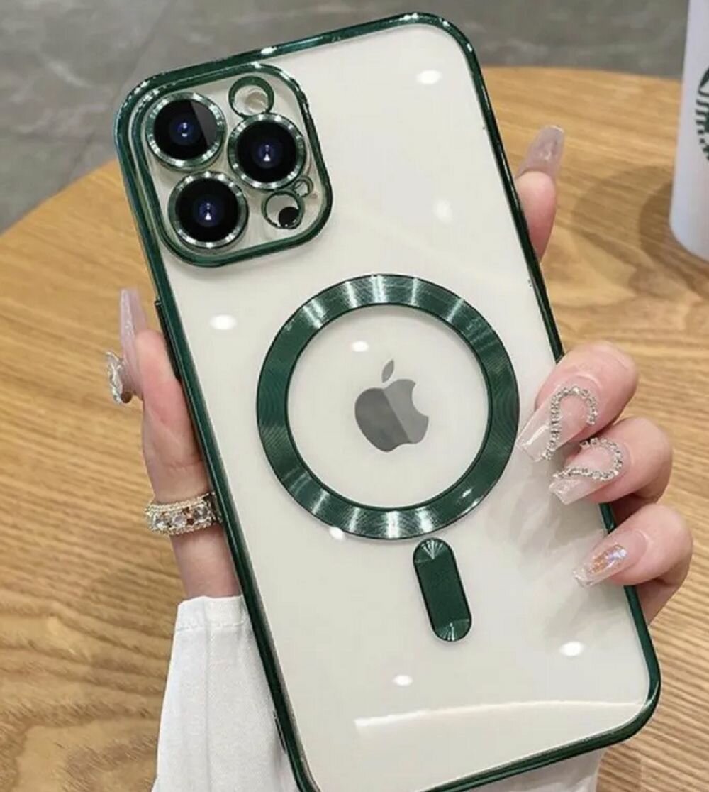 Магнитный чехол на iPhone 13 pro Magsafe с защитой камеры зеленый