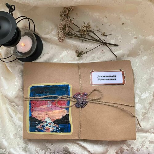 Подарочный набор с книгой Вслепую, книга наугад жанр Приключения подарочный набор с книгой суши