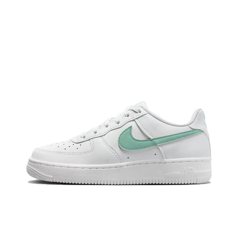 Кроссовки NIKE Air Force 1