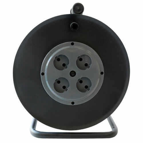 Удлинитель на метал катушке свет 4 гнезда 20м бз 10а 2х1мм2 2200вт ip20 9981₽