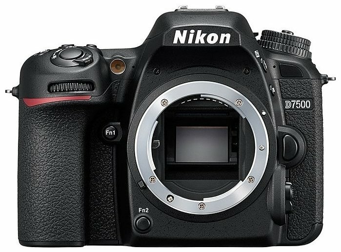 Зеркальный фотоаппарат Nikon D7500 Body