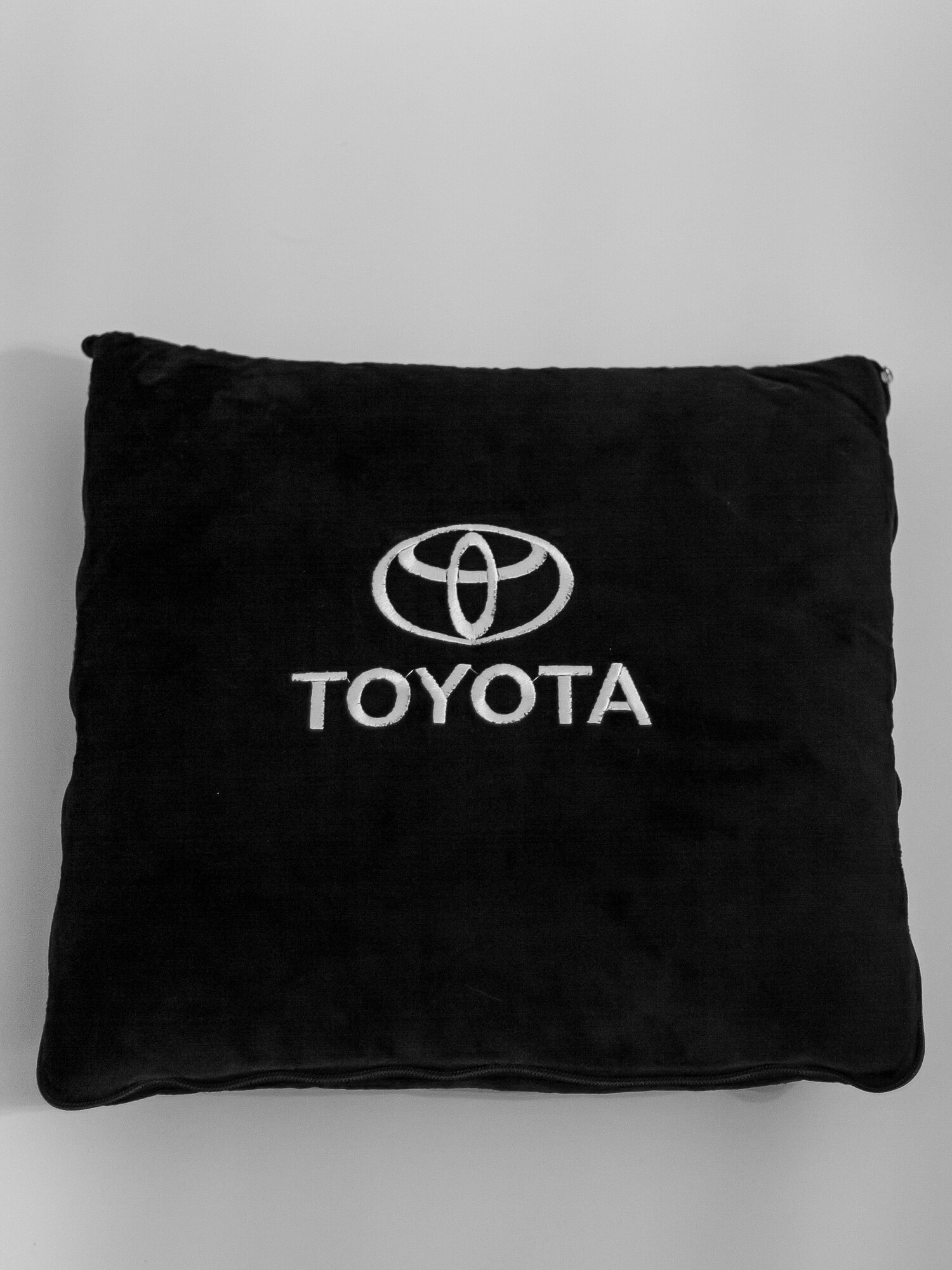 фото Подушка трансформер Тойота