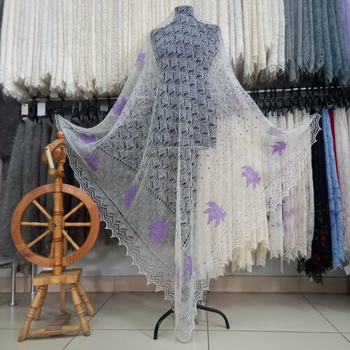 фото Платок орчанка,150х150 см, белый