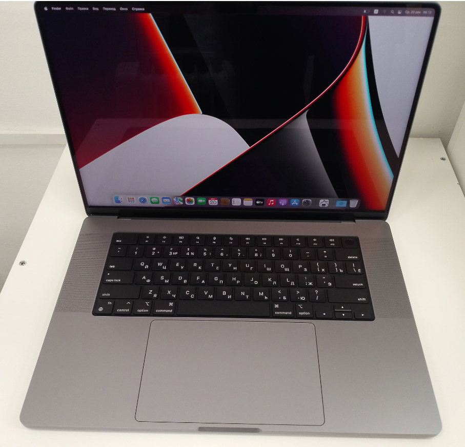16.2" Ноутбук Apple MacBook Pro 16 Late 2021 3456×2234, Apple M1 Pro, RAM 16 ГБ, LPDDR5, SSD 512 ГБ, Apple graphics 16-core, macOS, RU, Z14V0008D, серый космос