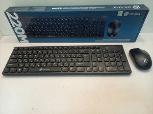 Комплект клавиатура и мышь OKLICK Wireless 220M Black USB, Кл-ра М/Мед, USB, FM+Мышь 3кн, Roll, USB, FM