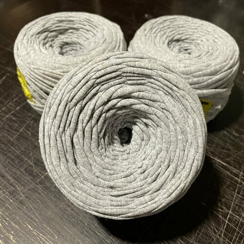 Пряжа трикотажная 600 гр. 90 м. Цвет 