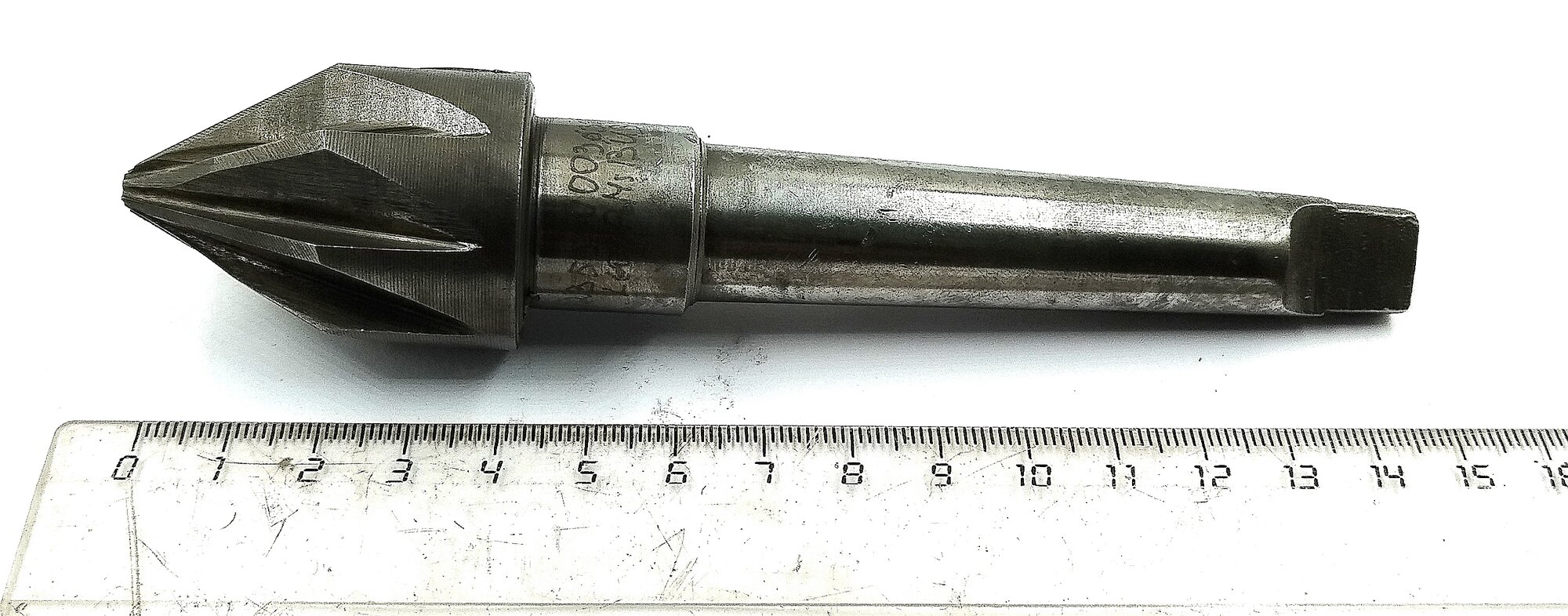 Зенковка 32х60° КМ2 Р6М5 Z=8 (Карандаш) — фото 1