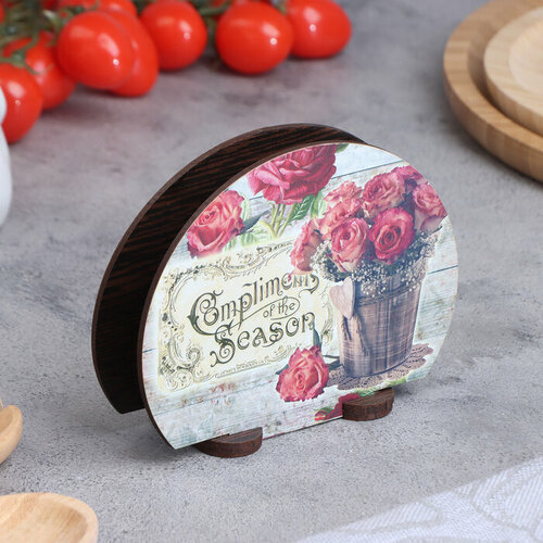 Салфетница Розы 13х10х5 см 2шт 561₽